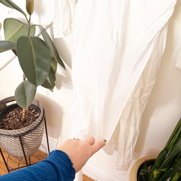 NWT Reformation Isaac Dress White Ruched Long Sleeve Side Slit Midi Size 6 - Picture 11 of 11